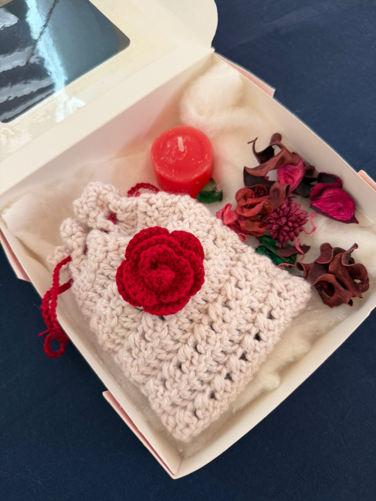 Handmade Crochet Aroma Pouch Gift Set with Candle & Potpourri